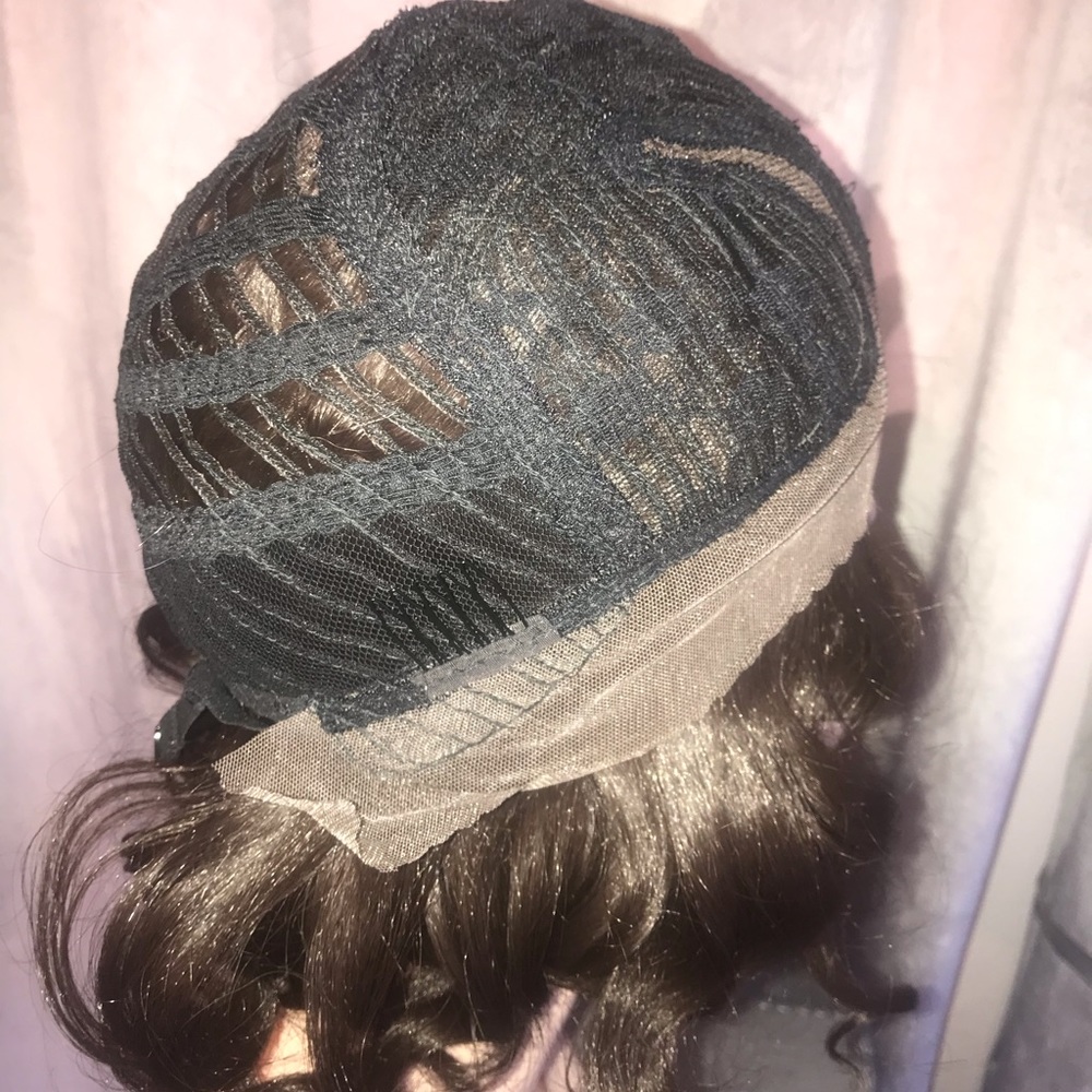 Wig - Picture 5 of 5